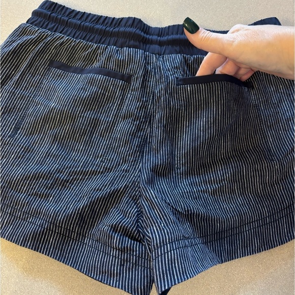 Athleta Beachside Linen Striped Shorts - Picture 4 of 7